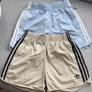 Adidas Men's Beige and Light Blue Athletic Shorts